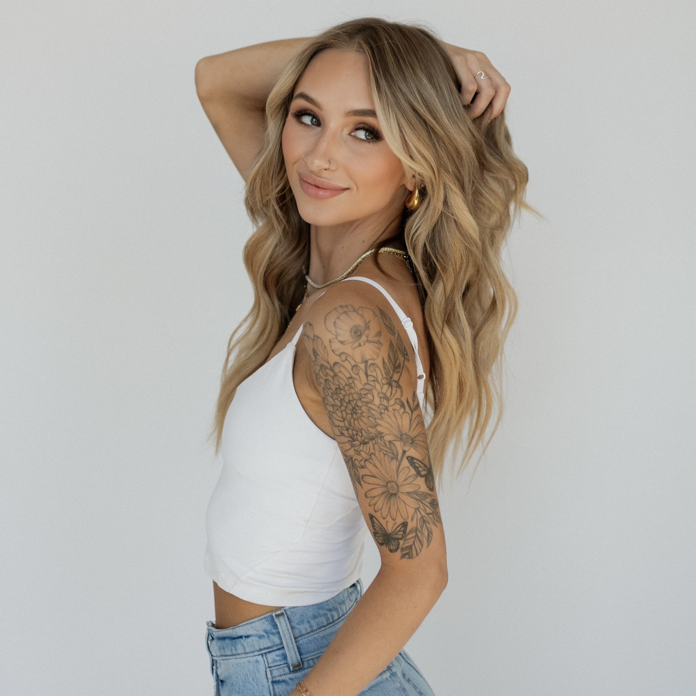 Facetune_25-08-2025-11-42-01
